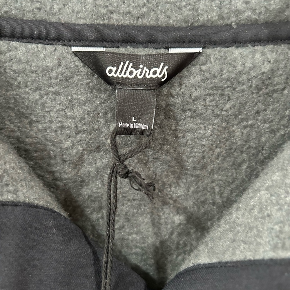 Allbirds men’s Fluff Fleece Pullover L grey black cozy pocket outdoors NWT - Picture 9 of 11